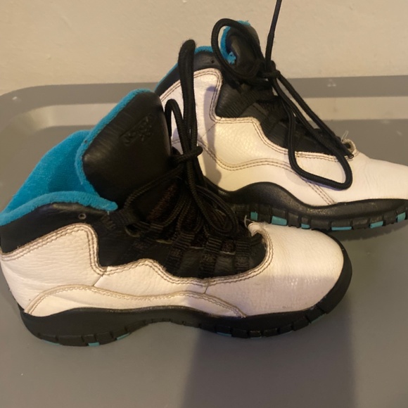 Jordan 10s - Picture 3 of 8